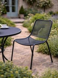 KETTLER Arna 4-Seater Round Garden Dining Table & Chairs Set, Dark Grey - thumbnail 3