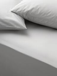 John Lewis Egyptian Cotton Percale Easy Care 260 Thread Count Fitted Sheet - thumbnail 1