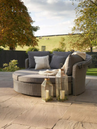 Pacific Bermuda Woven Garden Day Bed - thumbnail 3
