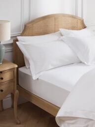 John Lewis Egyptian Cotton Sateen 600 Thread Count Fitted Sheet - thumbnail 2