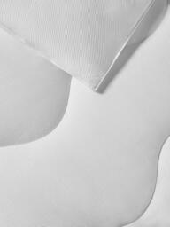 The Fine Bedding Company Breathe® Duvet, 4.5 Tog - thumbnail 2