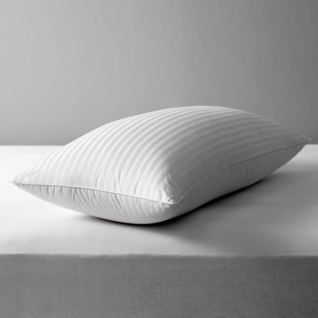 John Lewis Natural Collection Hungarian Goose Down Kingsize Pillow, Medium - image 1