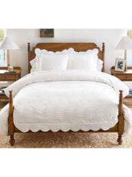 Pottery Barn Heirloom Bedding - thumbnail 3