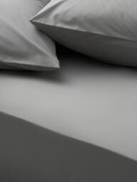 John Lewis Egyptian Cotton Percale Easy Care 260 Thread Count Fitted Sheet - thumbnail 1