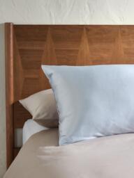 John Lewis Organic Mulberry Silk Standard Pillowcase - thumbnail 3