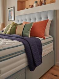 Silentnight Sleep Retreat UltraGel™ 3500 Mirapocket® Spring Mattress, Medium Tension, King Size - thumbnail 3
