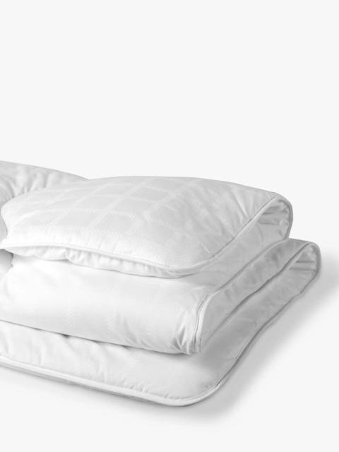 John Lewis Active Anti-Allergy with HeiQ Allergen Tech* Duvet, 10.5 Tog - image 1