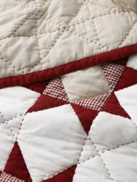 John Lewis Heartland Quilt, Red - thumbnail 2