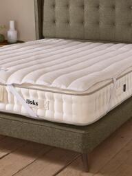Floks British Wool Mattress Topper - thumbnail 3