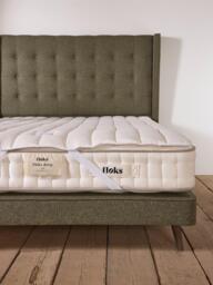 Floks British Wool Mattress Topper - thumbnail 4