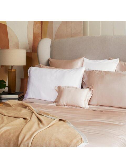 Gingerlily Silk Bedding - image 1