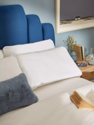 John Lewis Ultimate Down Alternative Pillow containing TENCEL™ Lyocell, Soft/Medium - thumbnail 4