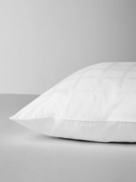 little home at John Lewis Active Anti-Allergy with HeiQ Allergen Tech* Duvet and Pillow Set, 10.5 Tog, White, Single - thumbnail 3