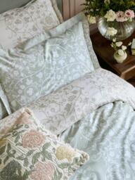 Historic Royal Palaces Tudor Trail 250 Thread Count Duvet Cover Set, Sage - thumbnail 3