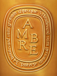 Diptyque Extra-Large Ambre Scented Candle, 1500g - thumbnail 3