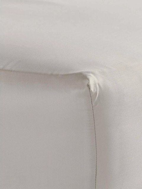 Bedfolk Luxe Cotton Deep Fitted Sheets - image 1