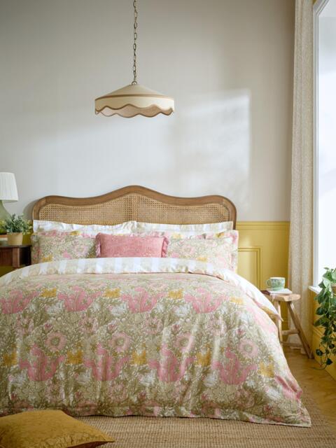 William Morris At Home Compton Reversible 200 Thread Count Duvet Cover Set - image 1