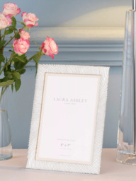 Laura Ashley Sealand Metal Photo Frame, Silver Plated - thumbnail 1