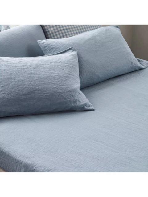 Piglet in Bed Linen Fitted Sheet - image 1