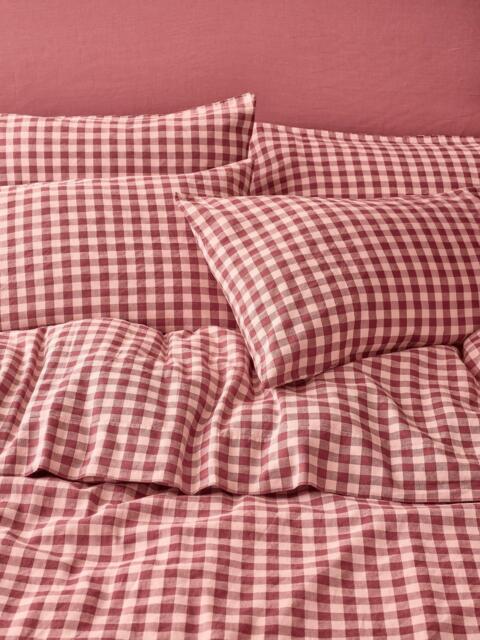 Piglet in Bed Gingham Linen Blend Bedding, Rhubarb/Rose - image 1