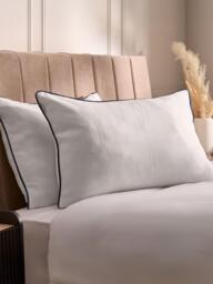 Silentnight Hotel Collection Prestige Standard Pillow, Medium/Firm - thumbnail 1