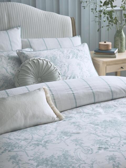 Laura Ashley Tuileries Reversible 200 Thread Count Duvet Cover Set - image 1