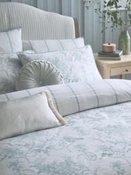 Laura Ashley Tuileries Reversible 200 Thread Count Duvet Cover Set - thumbnail 1