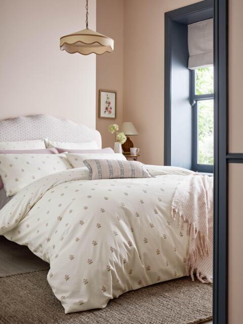 Laura Ashley Harthill Daisy Duvet Cover Set, Multi