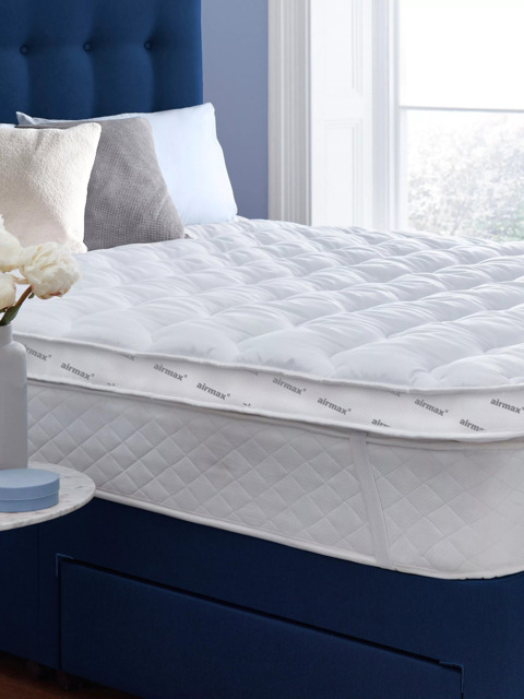 Silentnight Airmax 800 8cm Mattress Topper - image 1