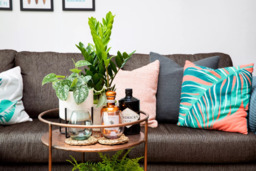 The Little Botanical Pothos & Zamioculcas Marble Planters - thumbnail 3