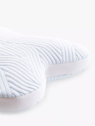 TEMPUR® Ombracio SmartCool™ Support Pillow, Medium/Firm - thumbnail 4