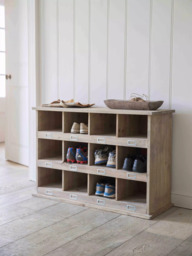 Garden Trading Chedworth Wood 12 Shoe Locker Rack - thumbnail 2