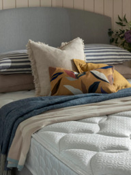 Silentnight Sleep Retreat Comfort Mattress, Extra Firm Tension, Single - thumbnail 5
