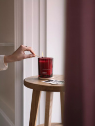 SKANDINAVISK Kyss Scented Candle, 200g - thumbnail 5