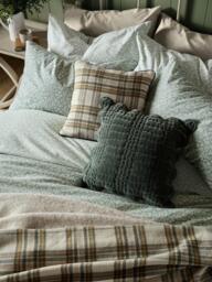 Laura Ashley Sweet Alyssum Duvet Cover Set - thumbnail 4