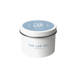 The Lab Co. Luxury Scented Candle - 30hrs Burn Time - Soothing Fragrance with Linen, Chamomile and White Rose - 100% Vegan Soy Wax - 180g wax weight - thumbnail 4