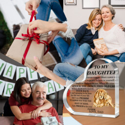"Alphynix 1pc Heart Acrylic Plaque, ""TO MY DAUGHTER - This Old Lion Will Always Have Your Back"" Gift with Lion Family Design, Father's Promise Keepsake for Daughter" - thumbnail 5