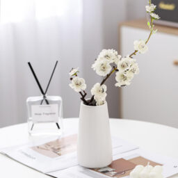 1pc/15cm/6in, White Ceramic Vase - Flower Vase Minimalism Style for Modern Table Shelf Home Decor, Fit for Fireplace Bedroom Kitchen Living Room Centerpieces Office Desk (Solid White） - thumbnail 4