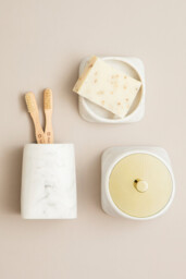 Maison by Premier White Marble Soap Dish, Round Edged Soap Holder, Polyresin Soap Dish With Angled Sides, Decorative Soap Dish - thumbnail 1