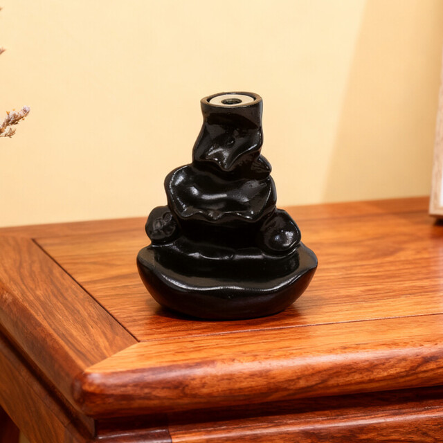JU7CER 1PC Ceramic Backflow Incense Burner - Lotus Leaf Design, Backflow Waterfall Incense Holder with Wooden Sticks - Classic Style, Ideal for Christmas Home Decoration and Floor Display, Incense Insert