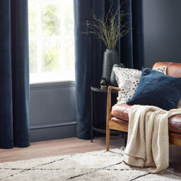 Yard Cushion Heavy Chenille Square Navy 50x50cm - thumbnail 5