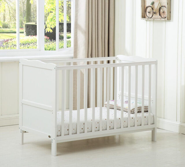 MCC Direct Wooden Cot Bed & Toddler Bed, Premier Aloe Vera Water Repellent Mattress, Cream White - Orlando