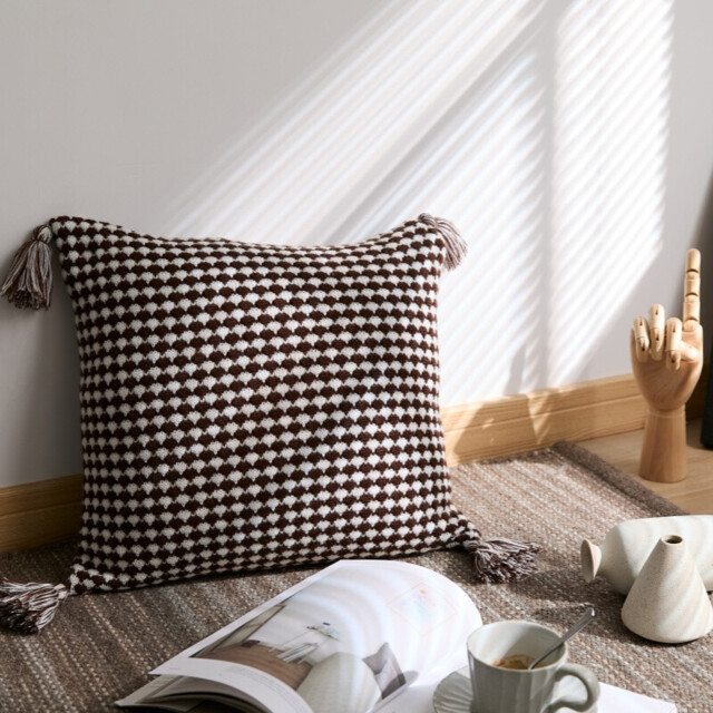 MEROPE, Acrylic Knit/Waffle Cushion Cover, 50x50cm, coffee/white, 1pack - image 1
