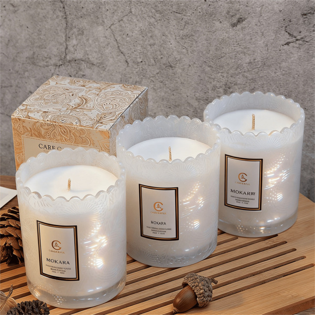 Zooly Lace Edge Cup Scented Candle - Morris Orchid, 200G, 1PC - image 1
