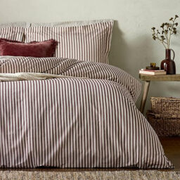 Yard Pillowcase Pair Hebden Stripe Reversible 100% Cotton Beetroot - thumbnail 4