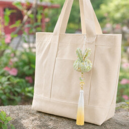 Huacan Green Rabbit with Fragrance - Pink [No Gift Box] - thumbnail 5