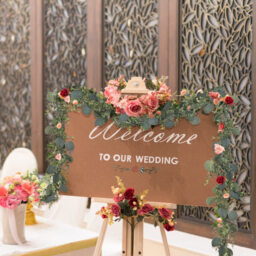 Yuejia 2pc 5.5ft/1.67m Artificial Eucalyptus Garland Fake Silver Dollar Eucalyptus Greenery Garland Vines Table Runner for Wedding Arch Backdrop Table Centerpiece Home Mantle Decor - thumbnail 4