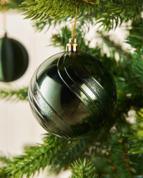 WeRChristmas Sage Green Shatterproof Baubles, 16 Pack, 8 cm - thumbnail 3