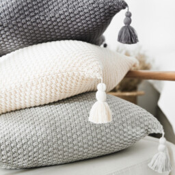 MEROPE, Cotton knit/Fringed Cushion Cover, 50x50cm, ivory, 1pack - thumbnail 1