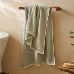 Yard Bath Towel Hebden Waffle Bay Green 70x130cm - thumbnail 1